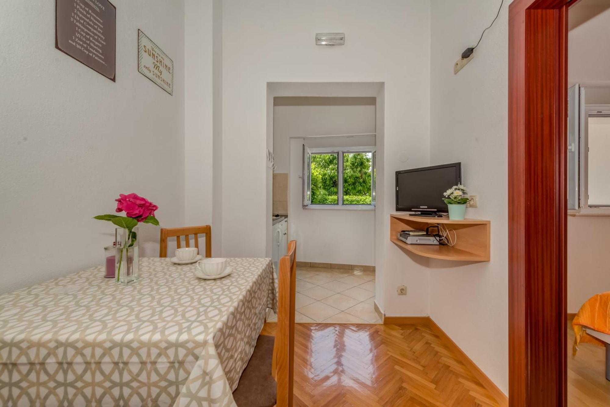 Villa Daniela Traù Esterno foto