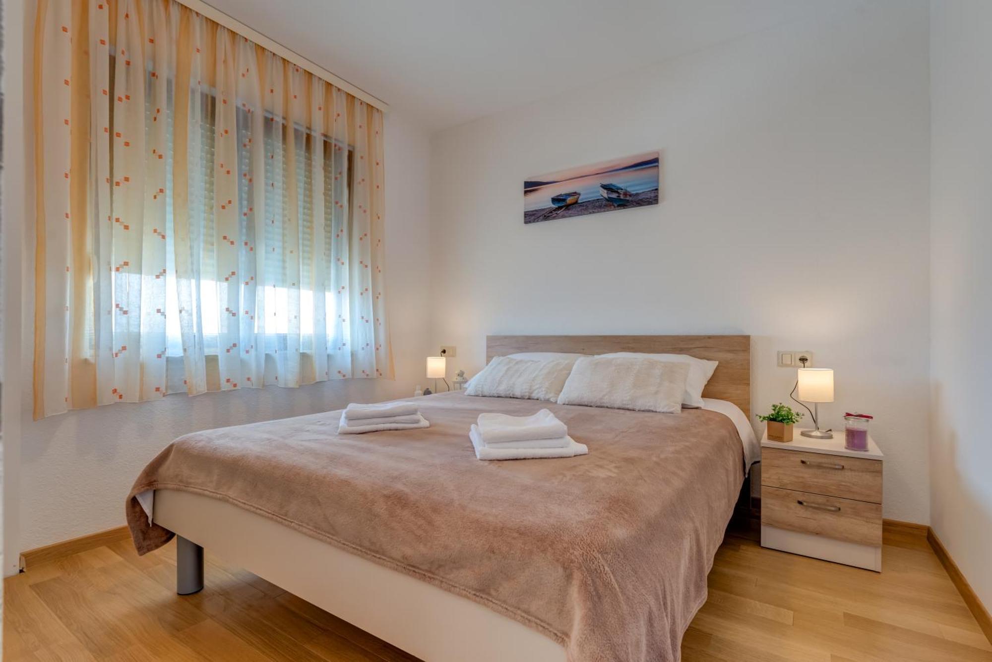 Villa Daniela Traù Esterno foto